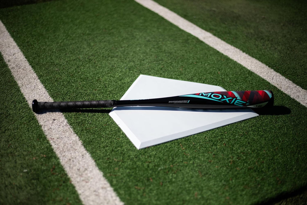 | Moxie Baseball Bat | USA | -12 Drop | 2 1/4 Barrel | 1 Pc. Aluminum