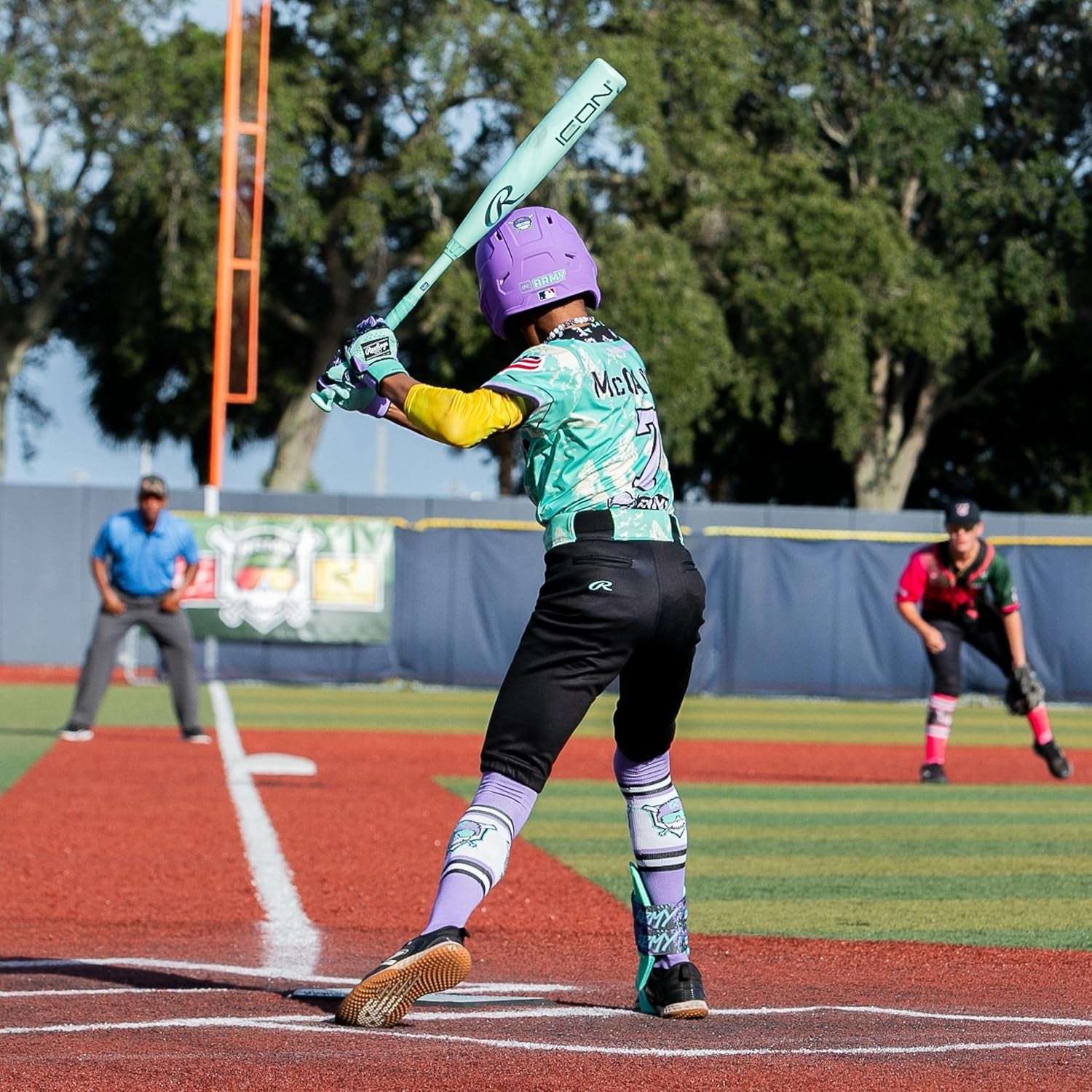 | 2026 | ICON Baseball Bat | USSSA | -5 / -8 / -10 Drop | 2 3/4" Barrel | 2 Pc. Composite