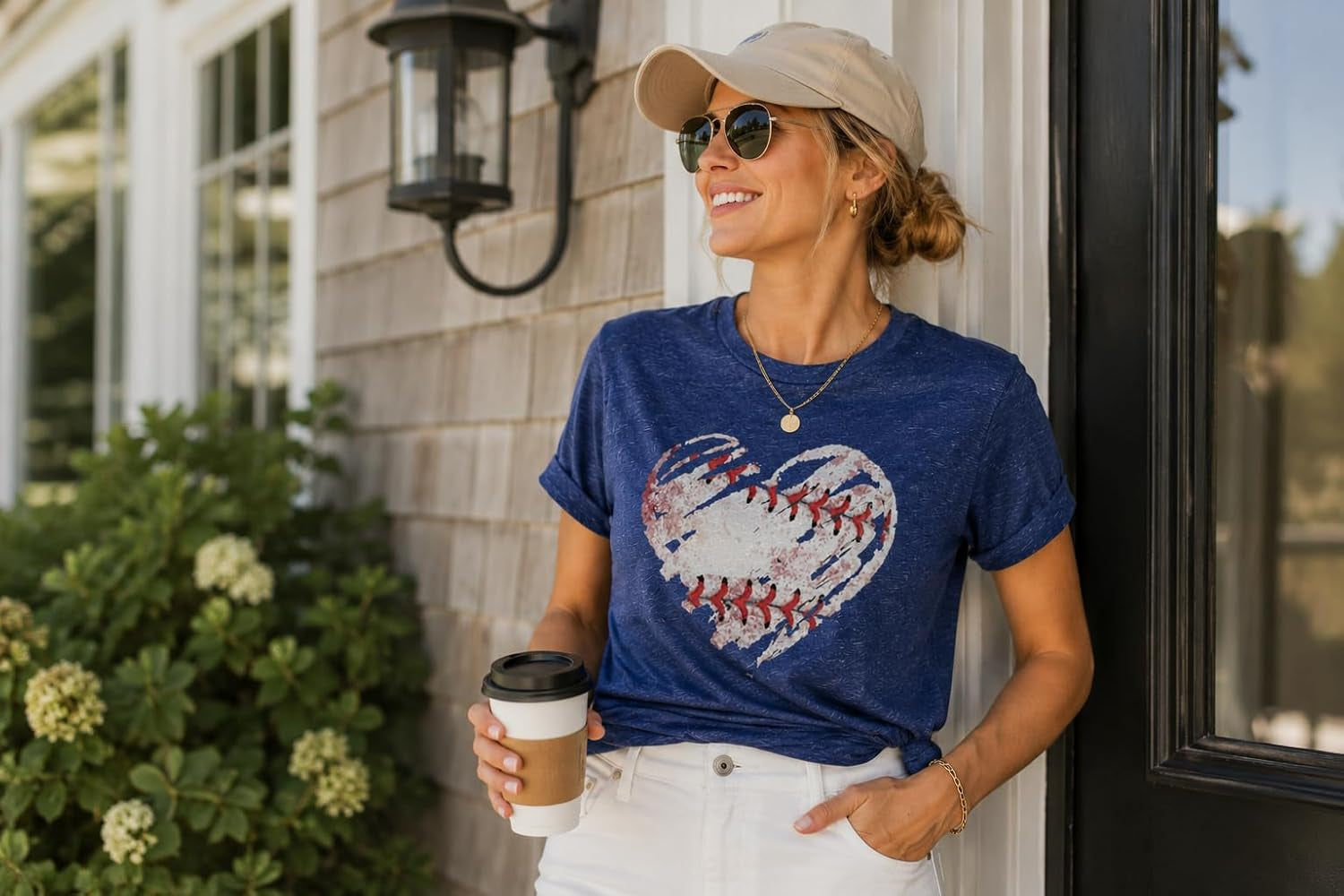Baseball Shirts Women Baseball Mom Tshirt Baseball Heart Graphic Tee Game Day Gifts Funny Short Sleeve Tops