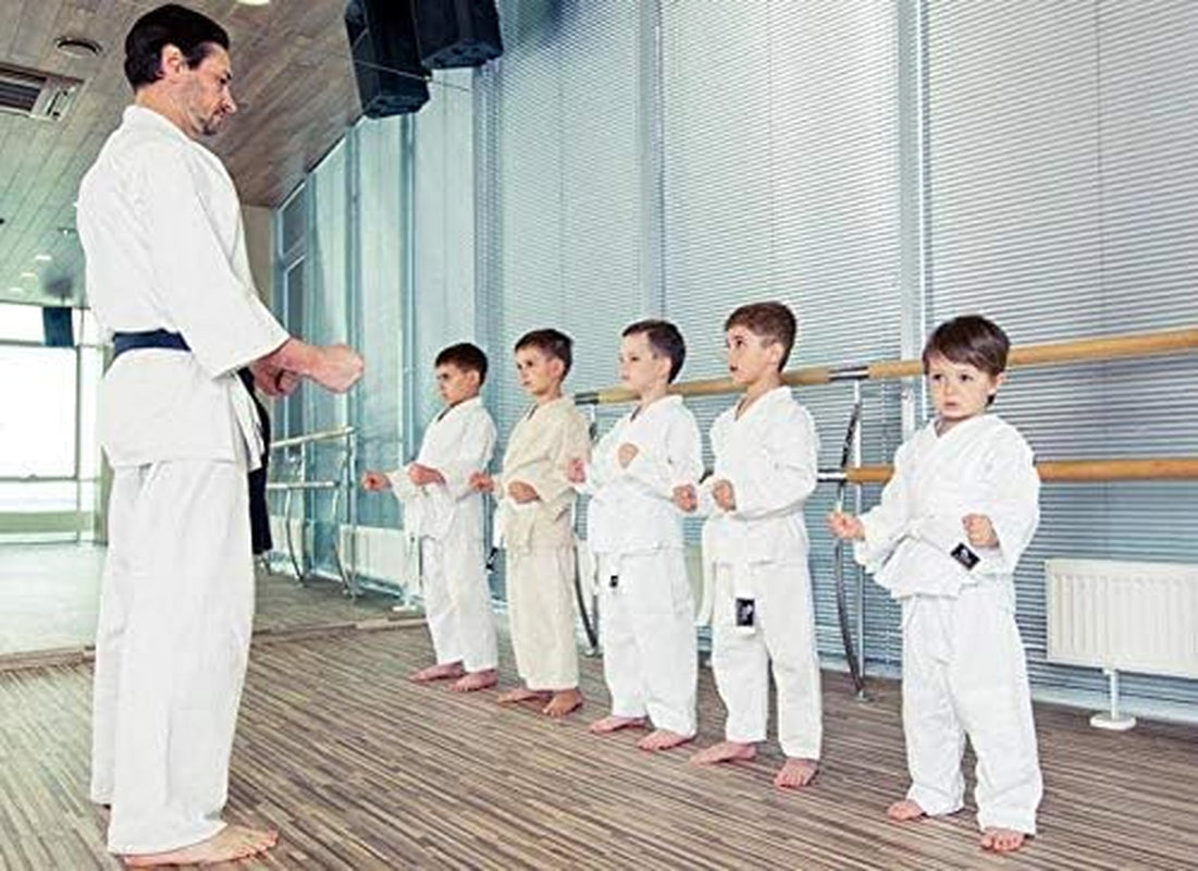 Karate Uniform for Kids & Adults Lightweight Student Karate Gi Martial Arts Uniform with Belt