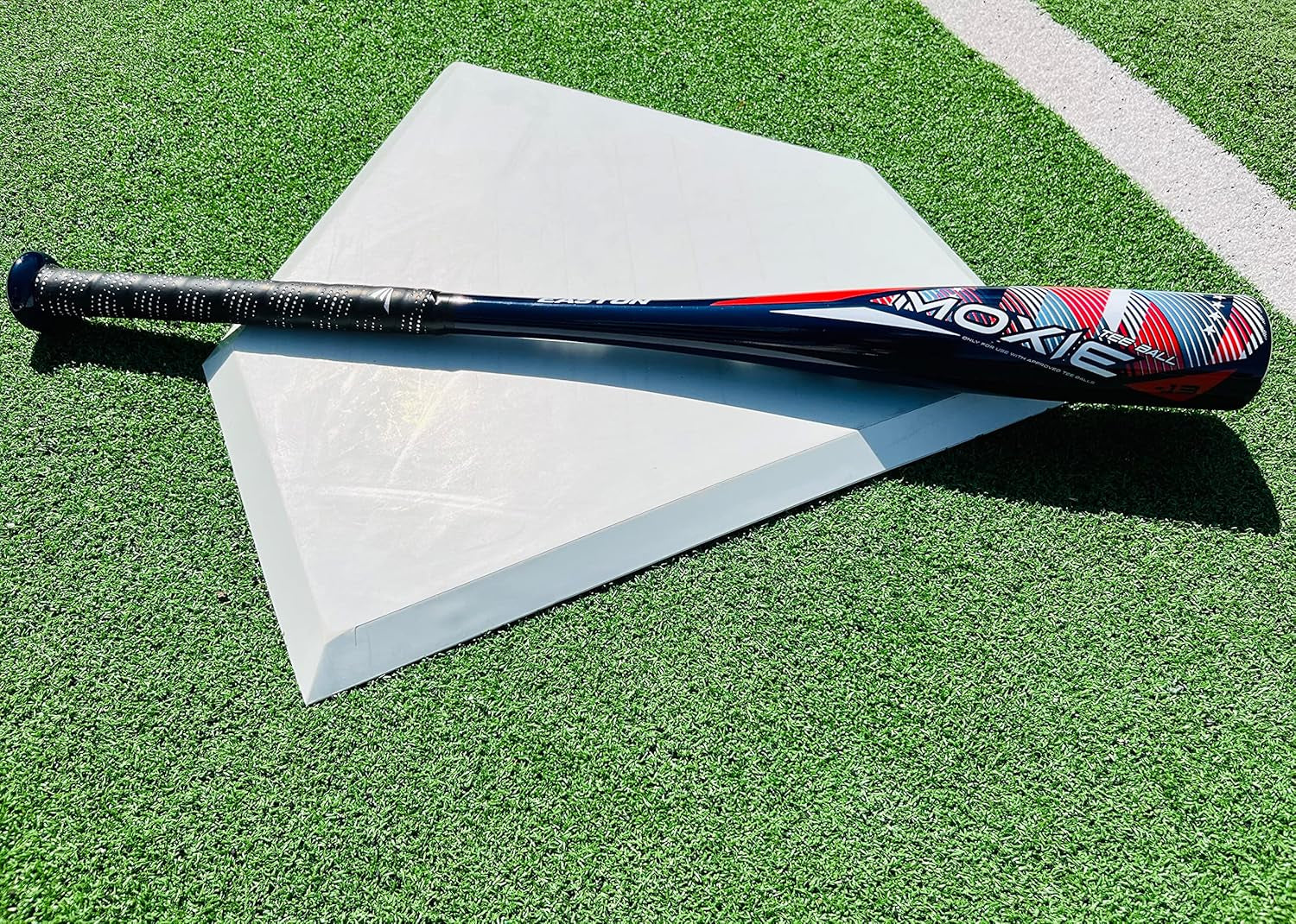 | Moxie T-Ball Bat | -13 Drop | 2 1/4" Barrel | 1 Pc. Aluminum | Multiple Styles